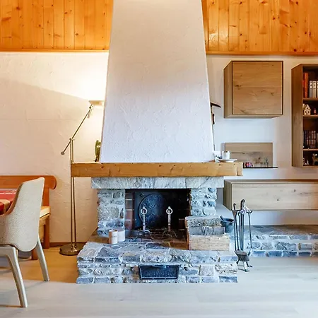 アパート Gemyna Apartment, Mountain View